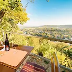 Wilhelmsburg Hotel 3*
