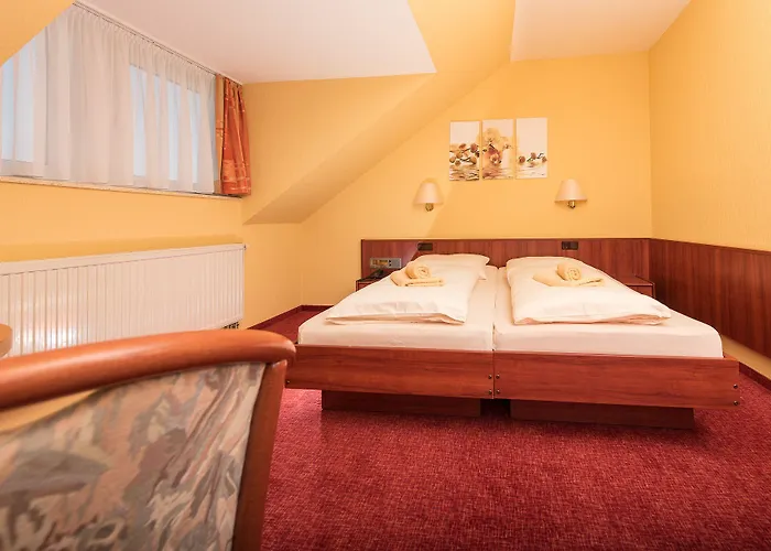 Hotel Wilhelmsburg 3*